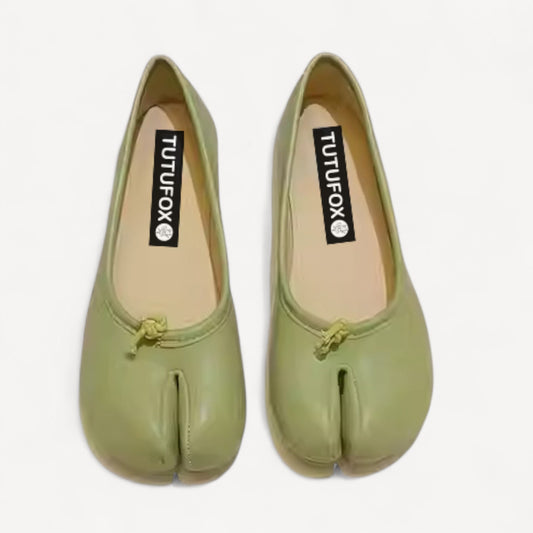 Green Soft Leather Round-Toe Split-Toe Flats Tabi