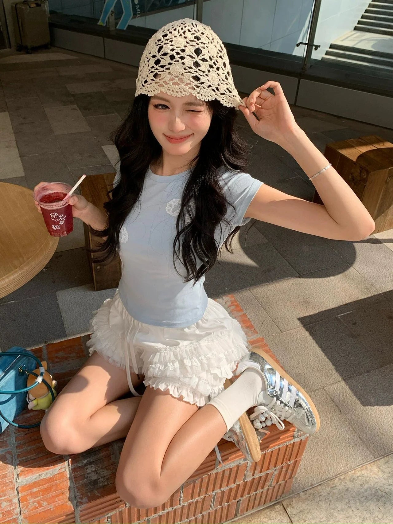 Bow Print Fitted Short Sleeve Tee Structured Shoulder Cotton Cropped Top Y2K Aesthetic