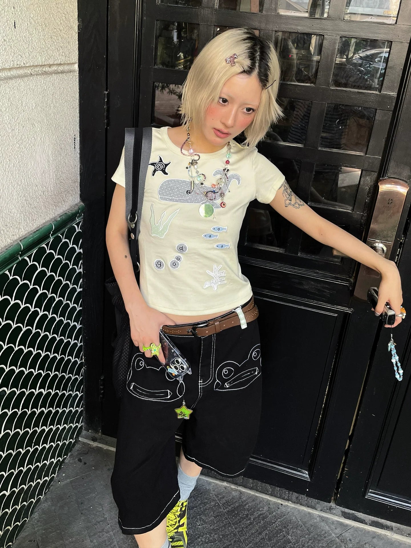 Y2K Whale Patch Embroidered Cropped Tee  Structured Shoulder Fitted Short Sleeve Top