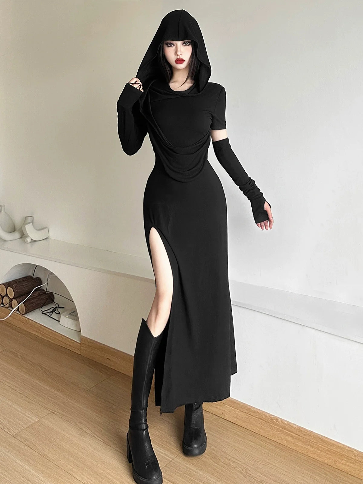 Retro Wasteland Style Hooded Ruched High-Slit Maxi Dress