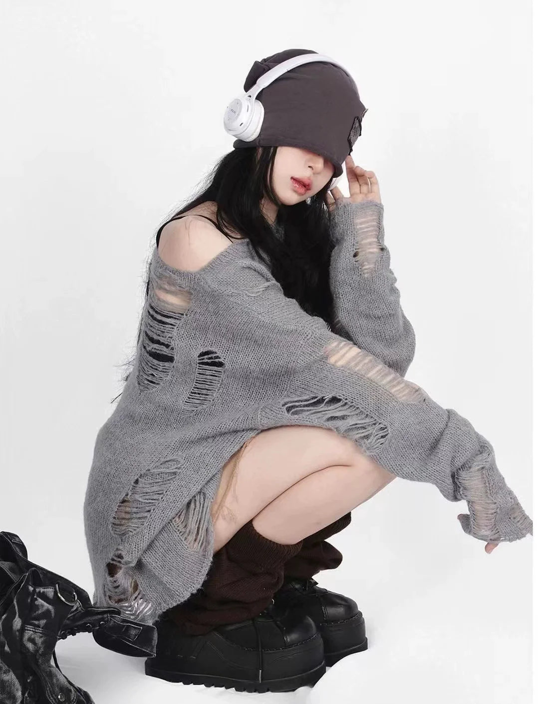 Knit Top + Camisole Two-Piece Set Subculture Y2K E-girl Cutout & Distressed Slouchy Outerwear Set