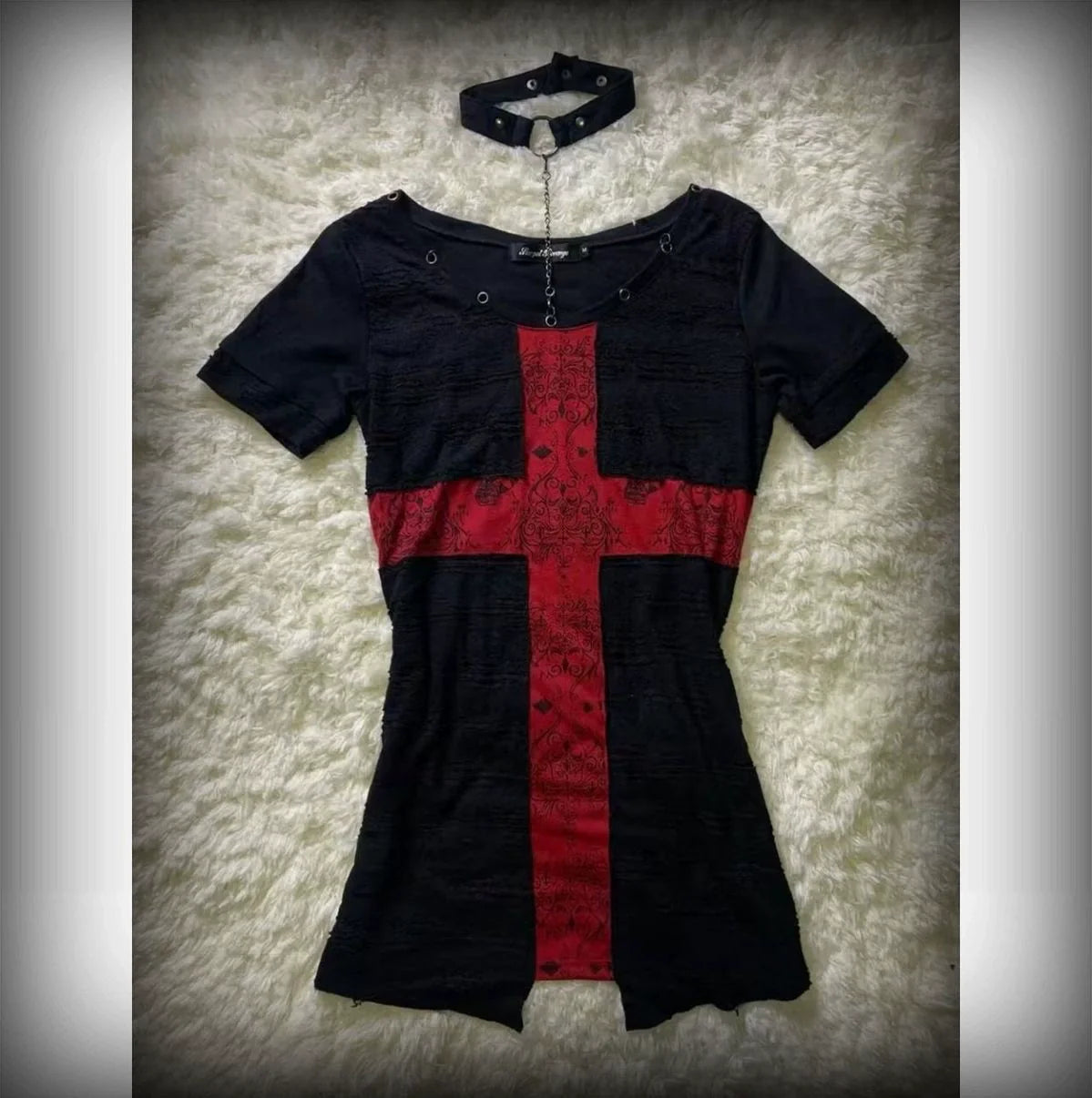 Black Red Cross Print Rock Punk Y2K T-Shirt