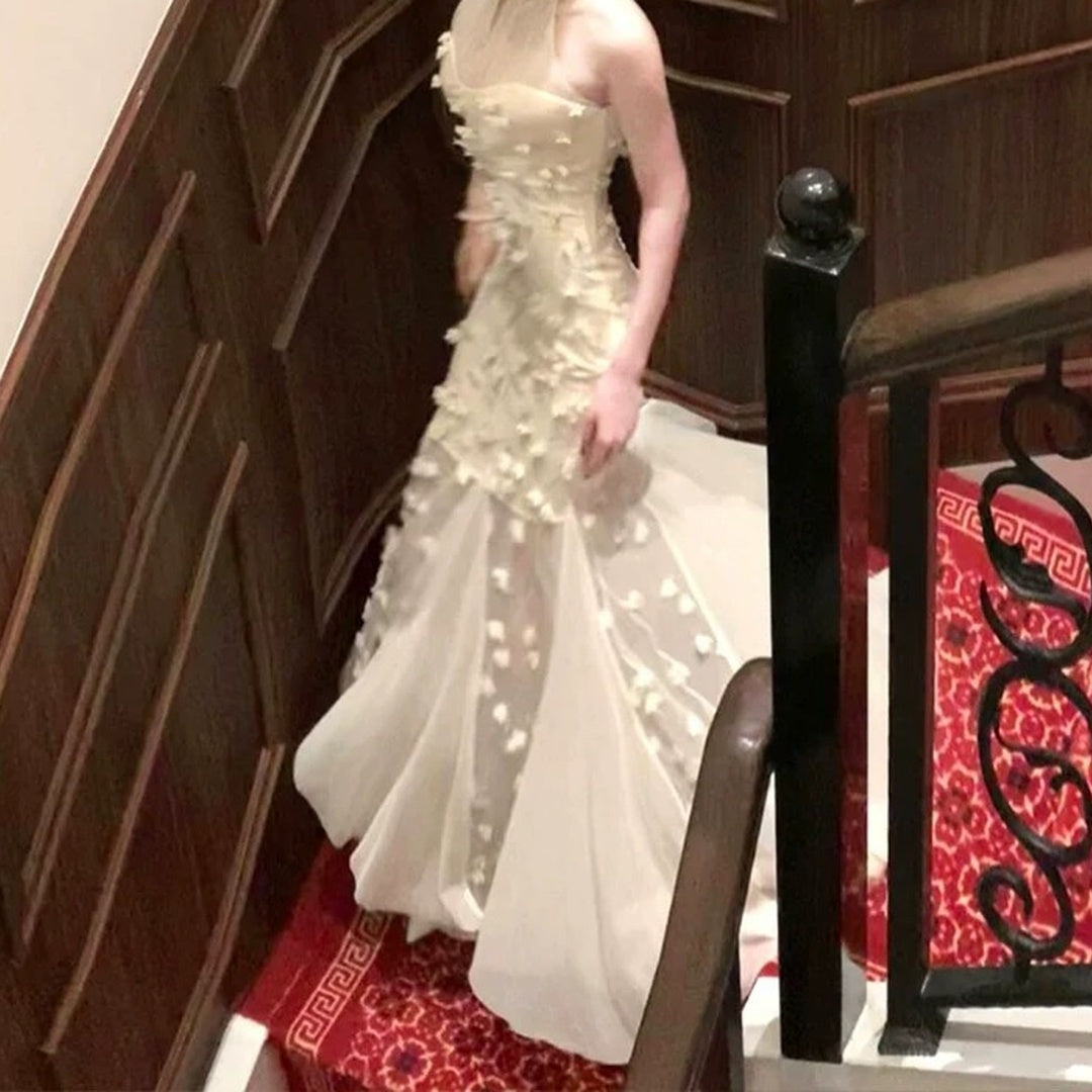 Modern Chinese Embroidered Mesh Mermaid Gown Dress – Unique National Style Dress