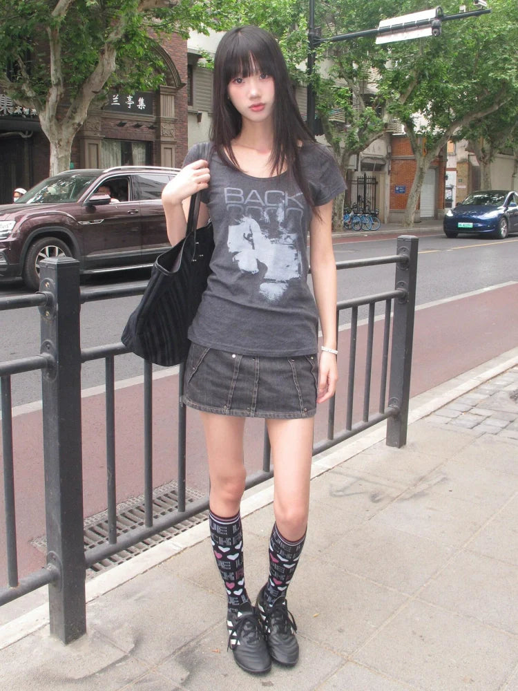 Y2K Vintage Large Neck Tee Fitted Crop Short Sleeve Top