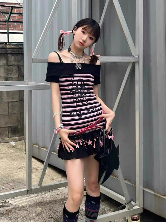 Black & Pink Stripe Subculture Y2K E-girl Abi One-Shoulder Slim Light Subculture Short Sleeve Top