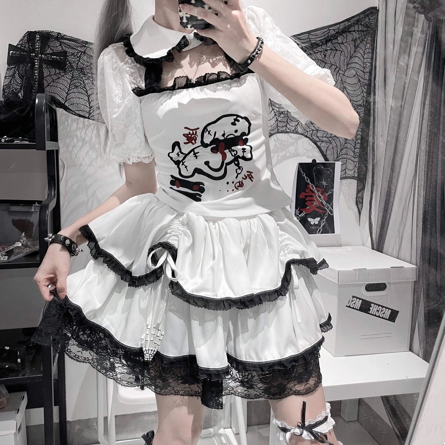 White Subculture Y2K E-girl Lace Cake Skirt Niche Design High-Waisted Tie-Waist Fluffy Skirt