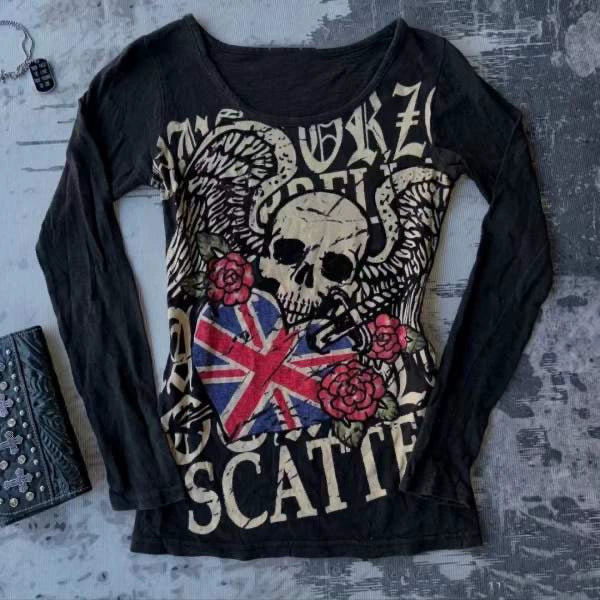 Black Gothic Rock Punk Shibuya Girl Love Skull Y2K T-Shirt