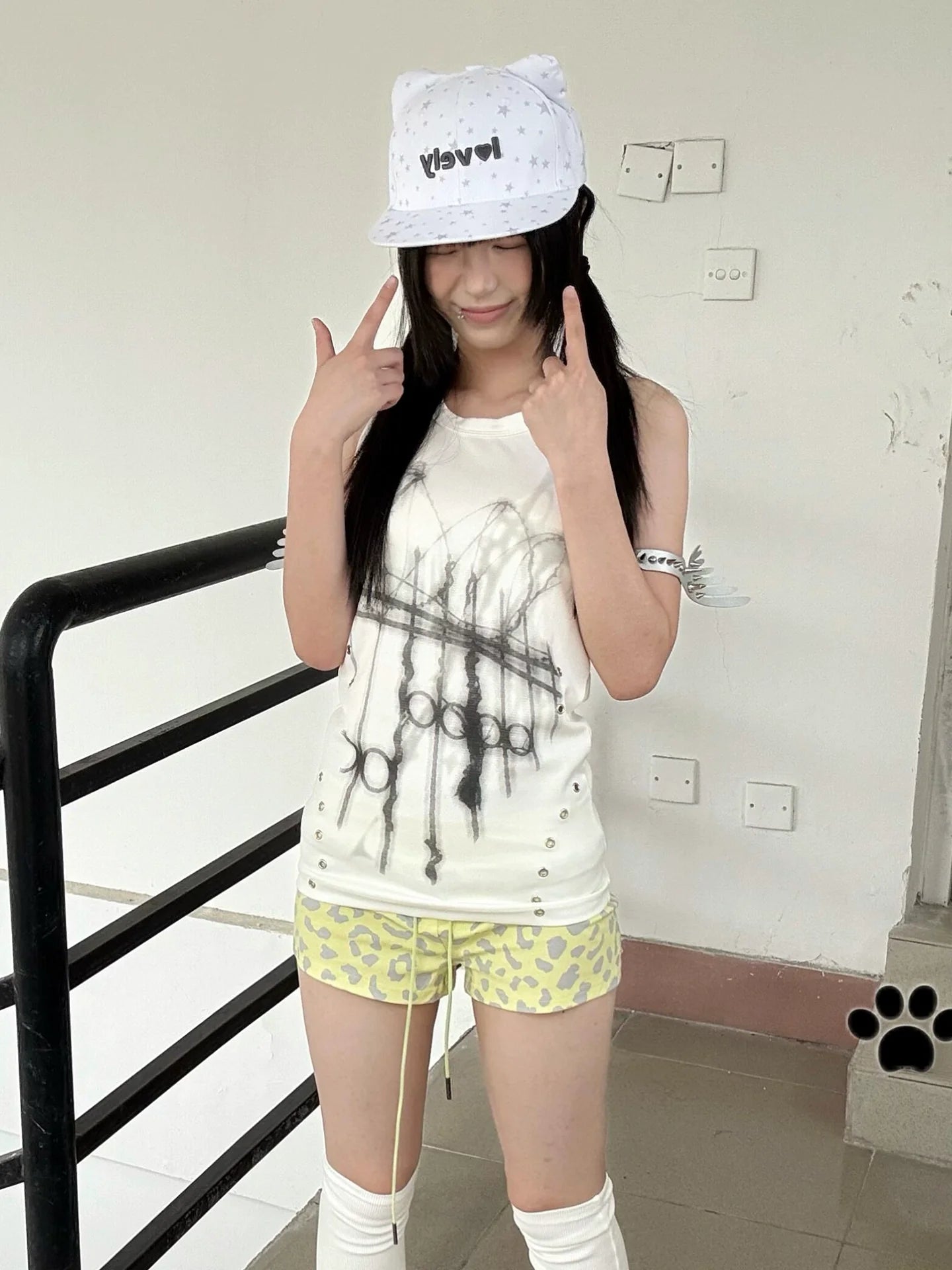 Y2K White Sleeveless Cami Top for Summer