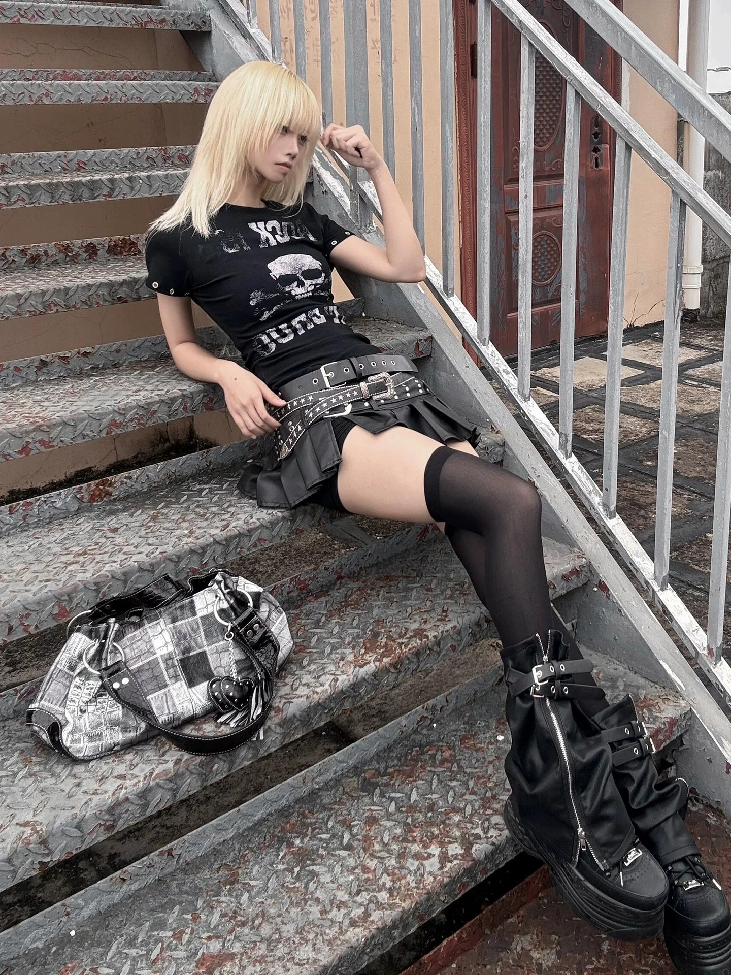 Y2K Skull Print Short Sleeve Top for Summer