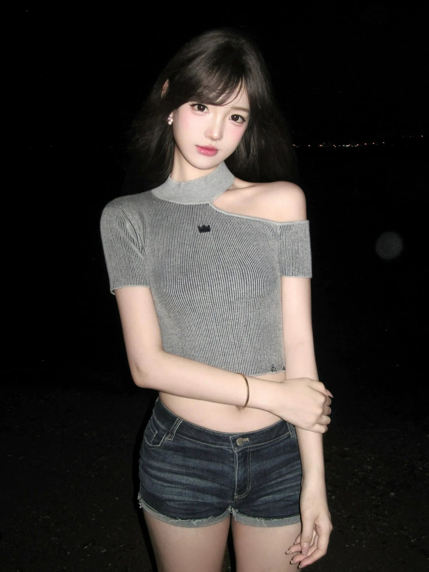 Asymmetrical Knitted Shoulder Short Sleeve Slim Crop Top