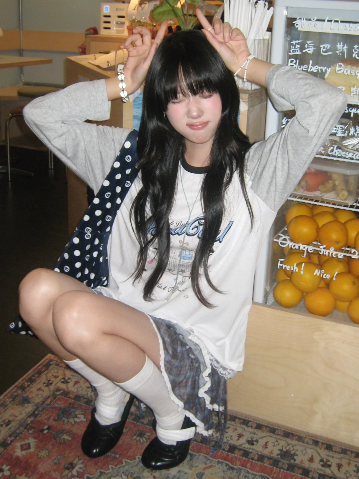 Korean Ambient Raglan Long Sleeve Tee Early Autumn Cartoon Print Lace Trim Loose Top