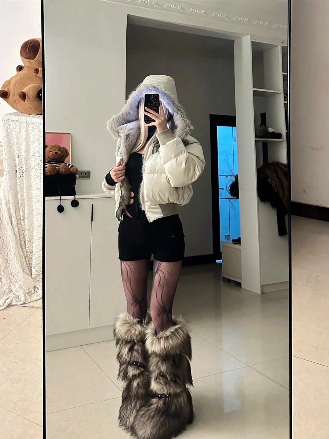 Black Hollow Top and Shorts with Ivory Fur - Collar Down Jacket Y2K Outfit - tutufox -