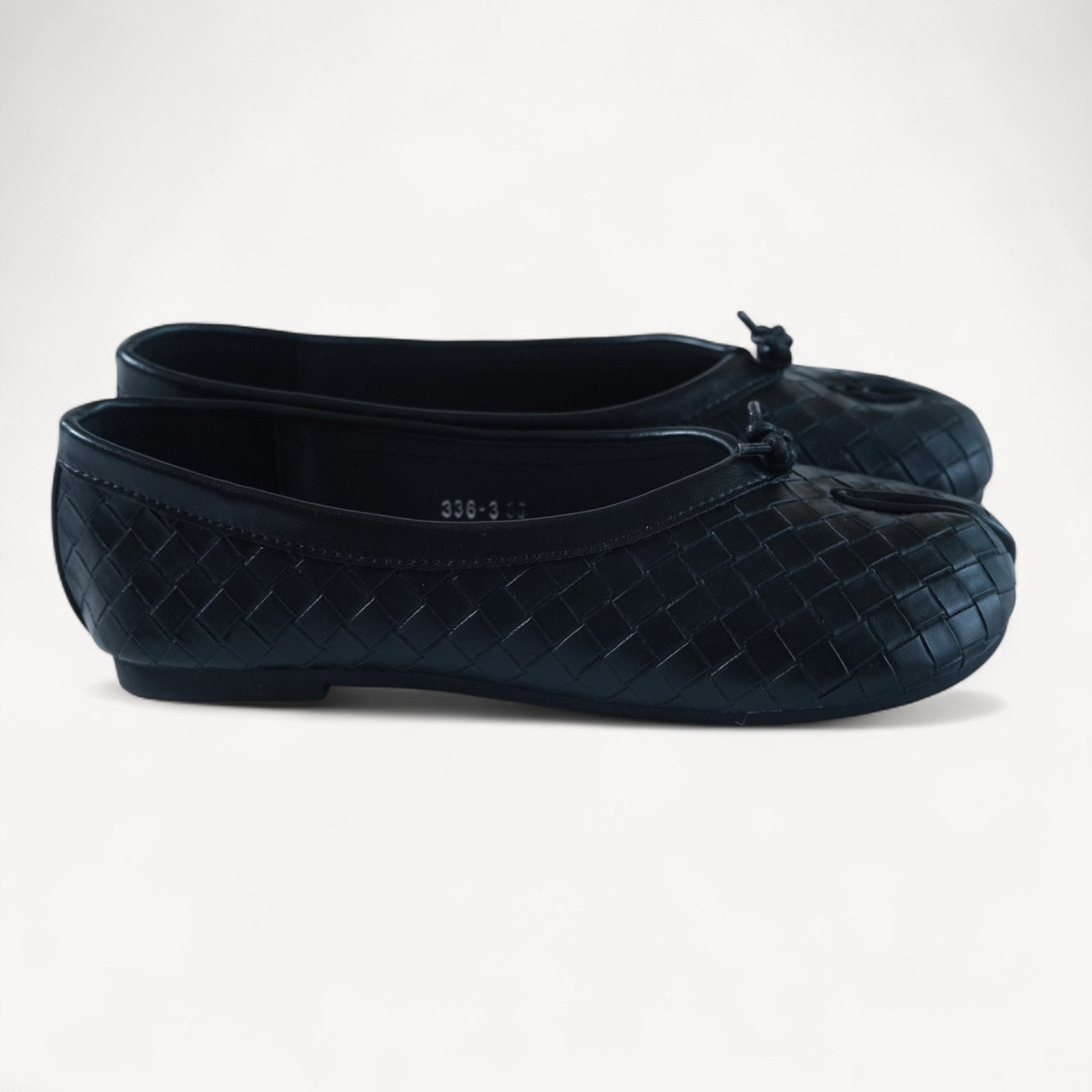 Black Woven Leather Split Toe Tabi - tutufox - tabis