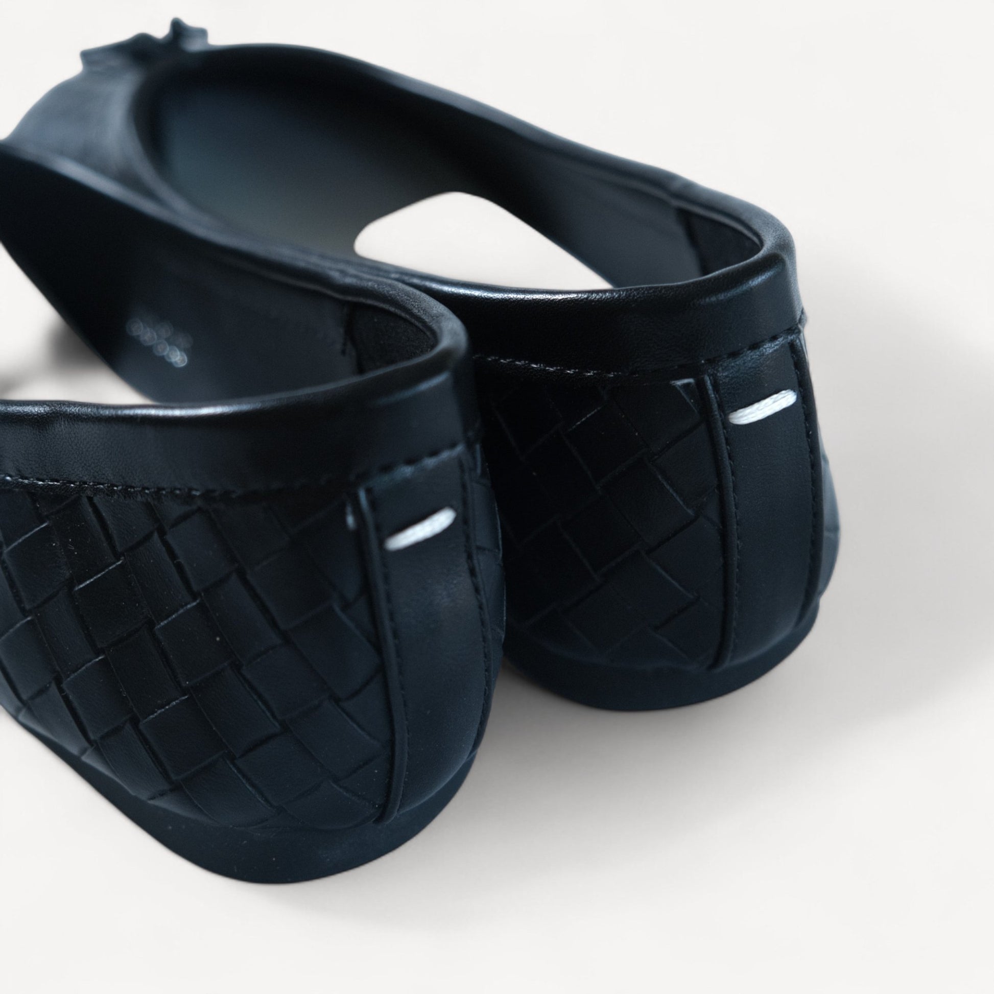 Black Woven Leather Split Toe Tabi - tutufox - tabis