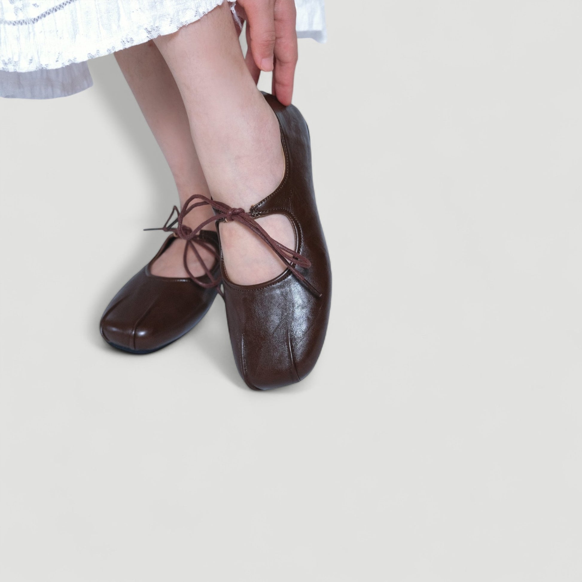 brown square toe leather lace up flats model detail