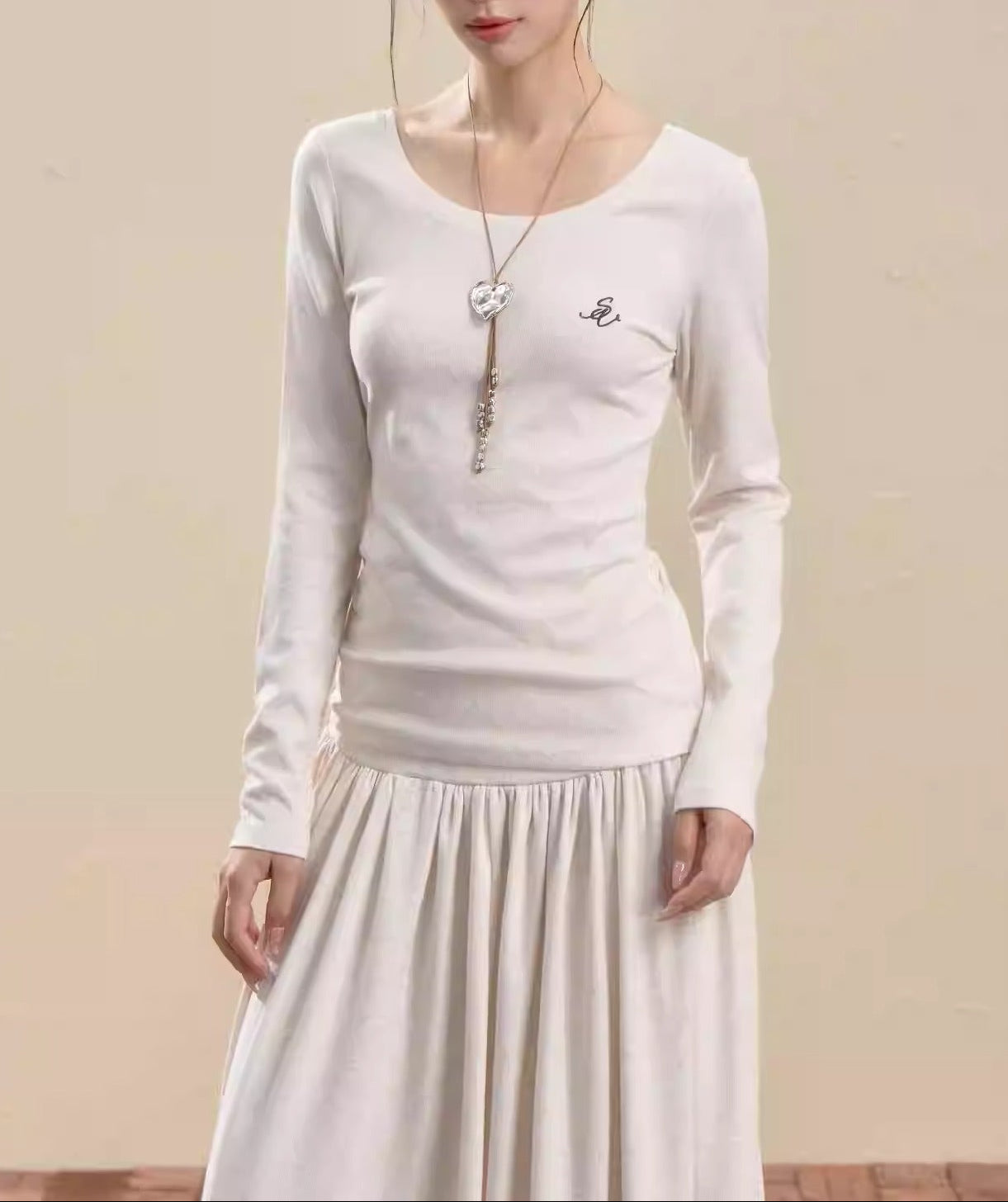 Fitted Retro Long Sleeve Tee Women
