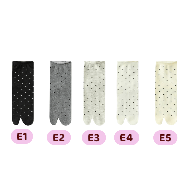 Short Crew Polka Dot Tabi Socks - tutufox -