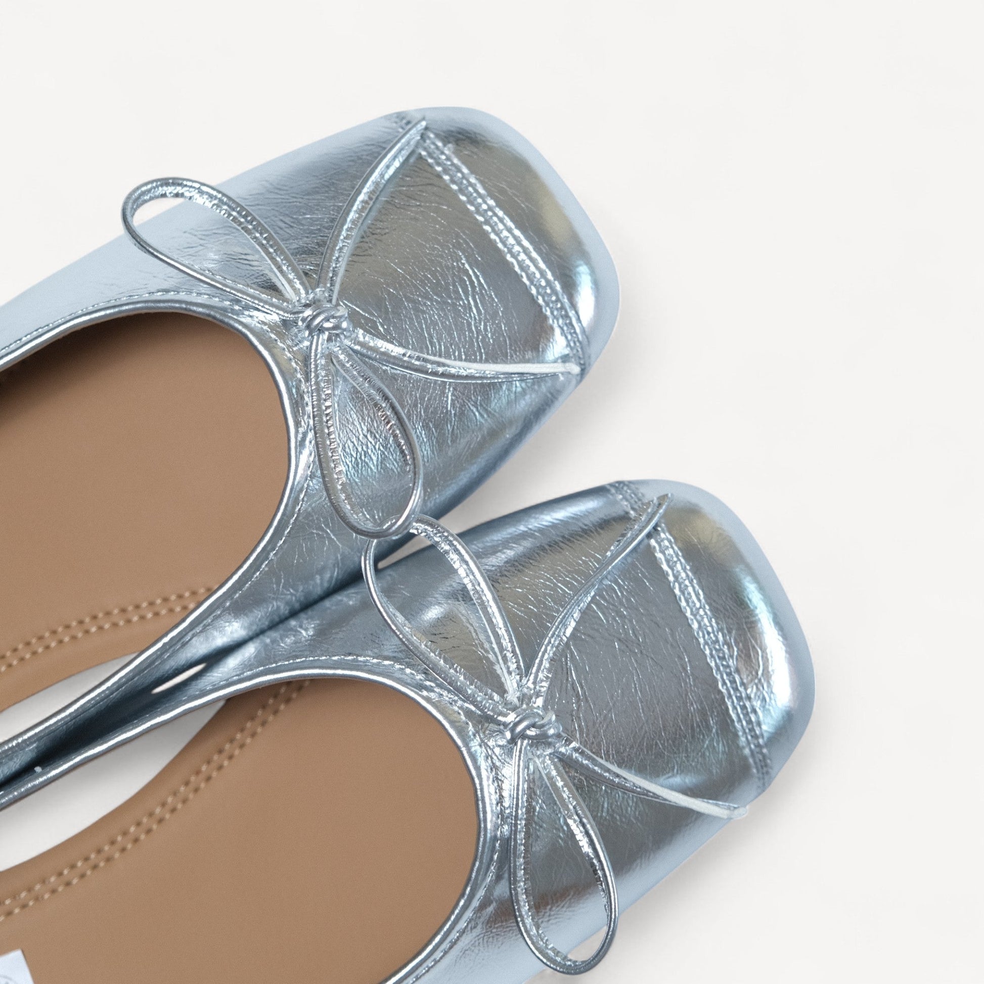 silver bow square toe ballet flats toe details view