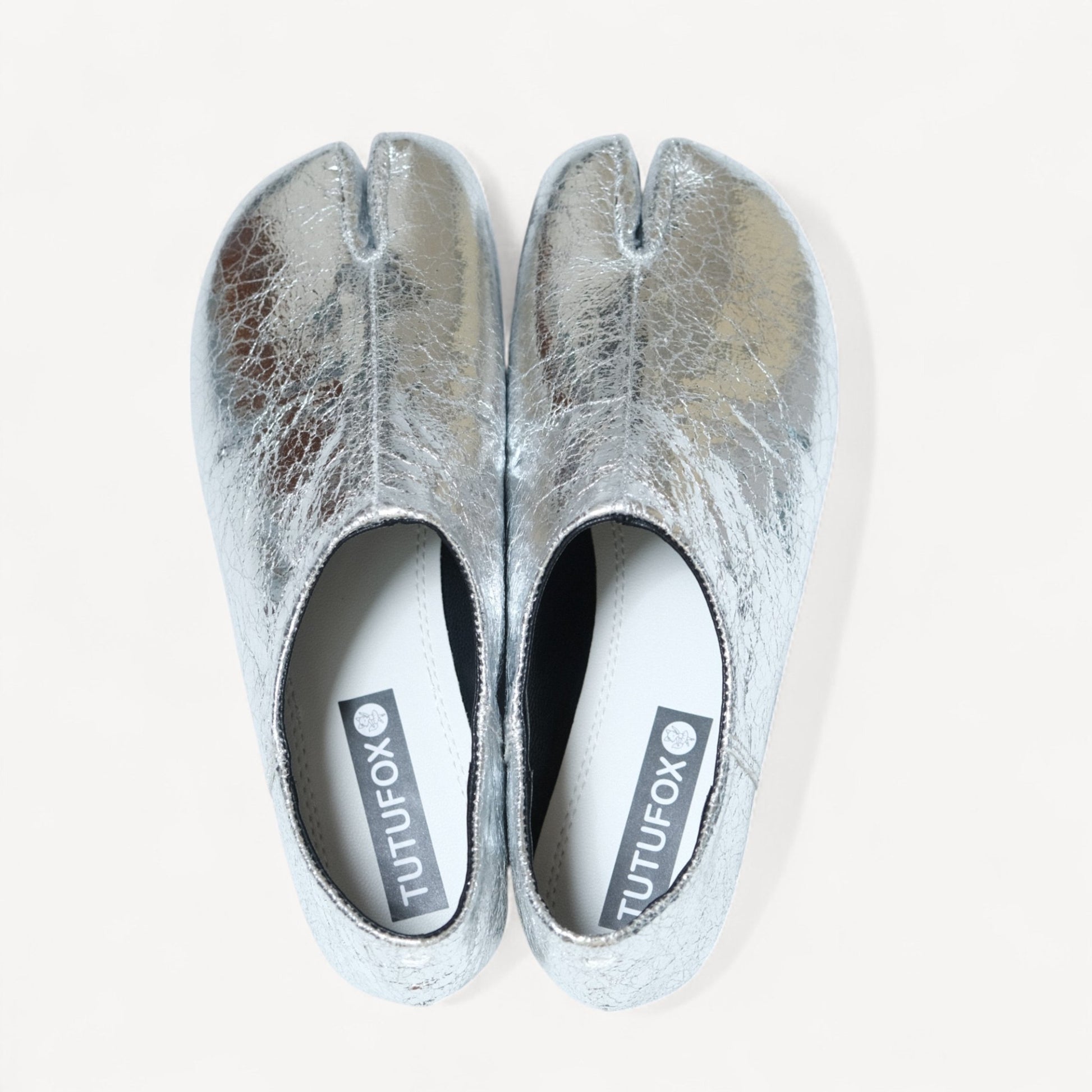 Silver Cracked Leather Round Toe Tabi - tutufox - tabis