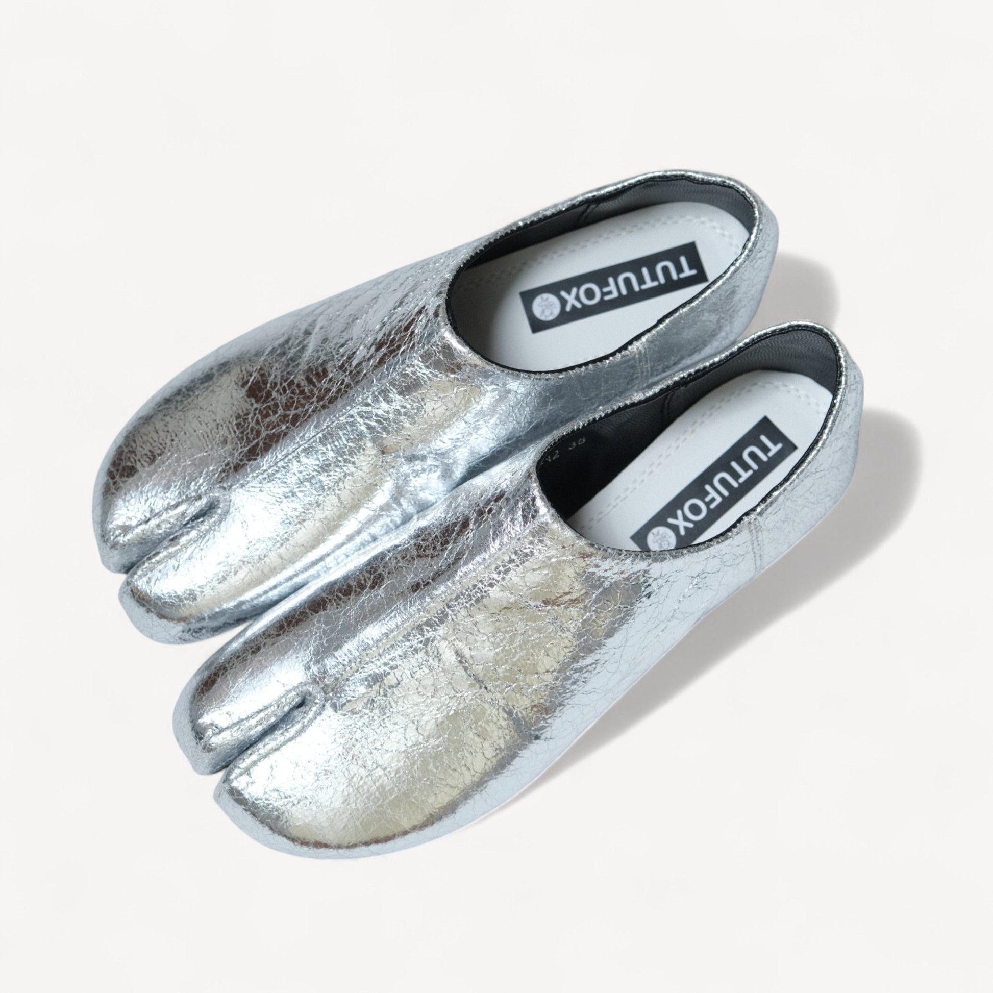 Silver Cracked Leather Round Toe Tabi - tutufox - tabis
