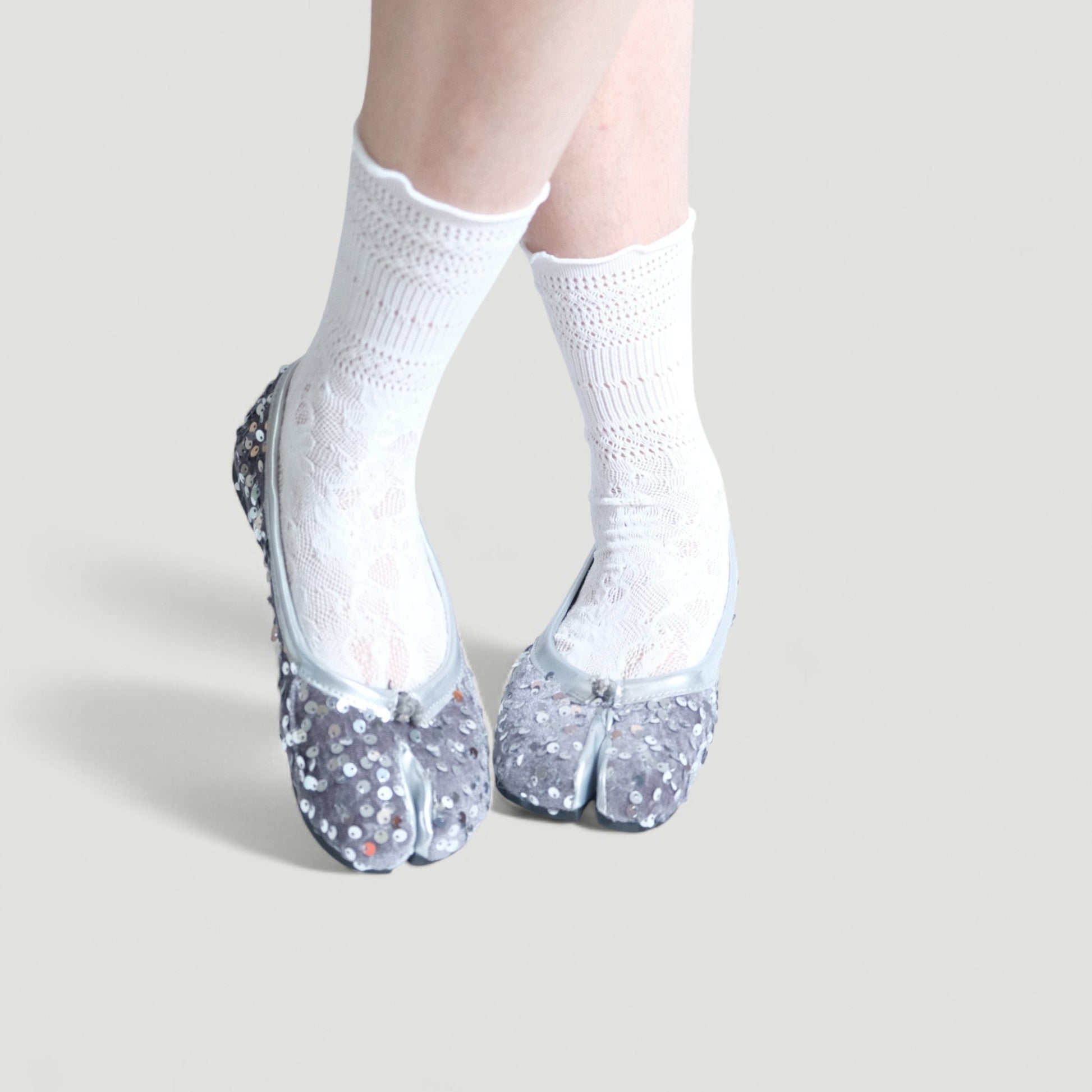 Silver Glitter Split Toe Ballet Flats Tabi - tutufox - tabis