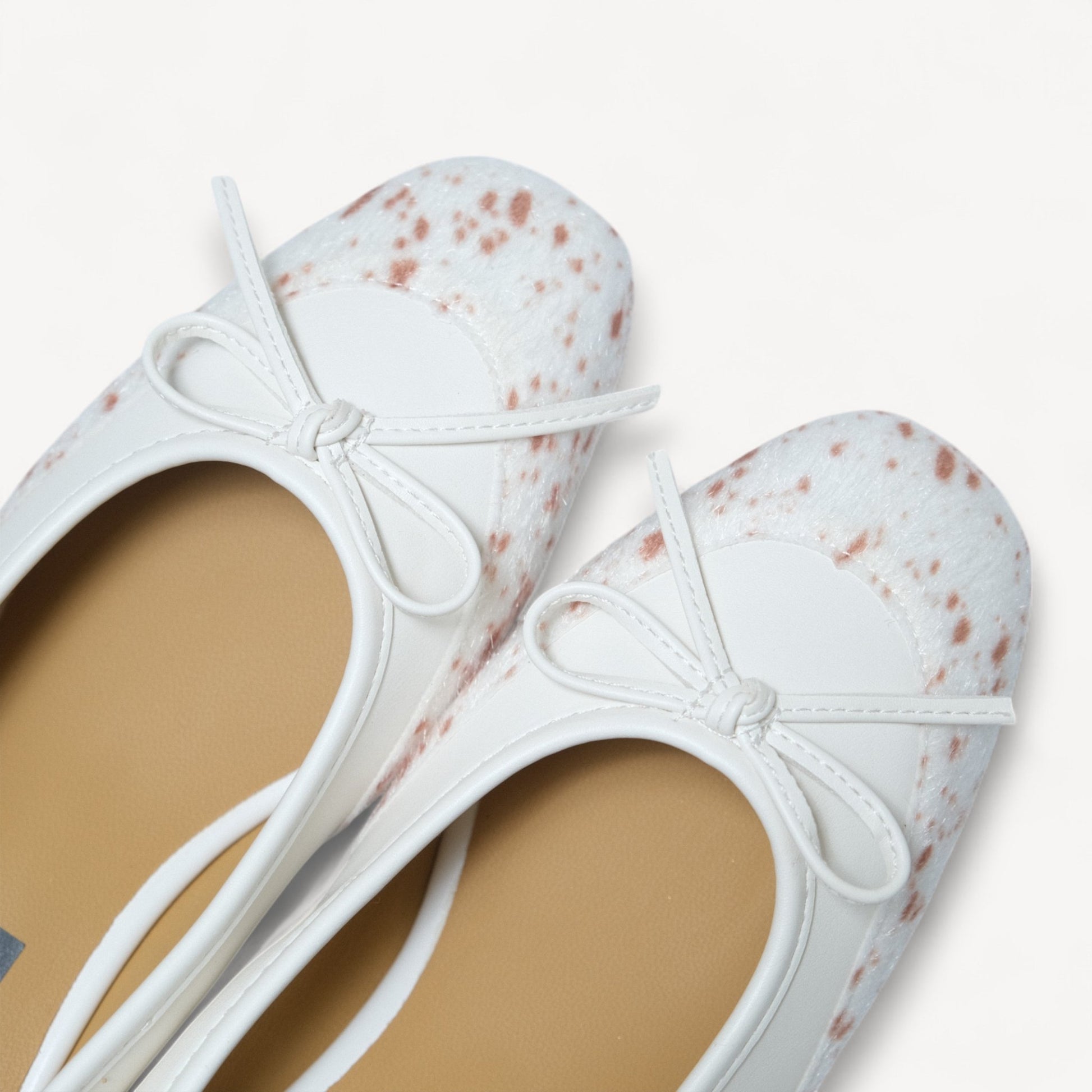 White Leopard Print Almond Toe Ballet Flats - tutufox - shoes