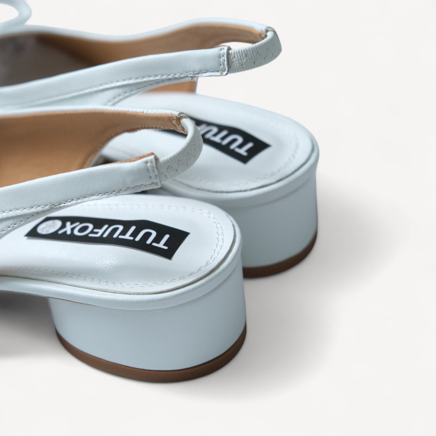 White Leather Bow Round Heel Split-Toe Strap Tabi
