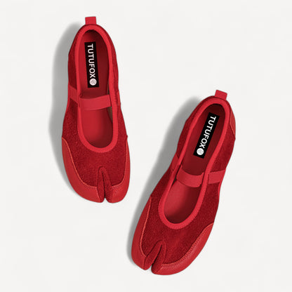 Red Sporty Ballerina Split Toe Flats Tabi