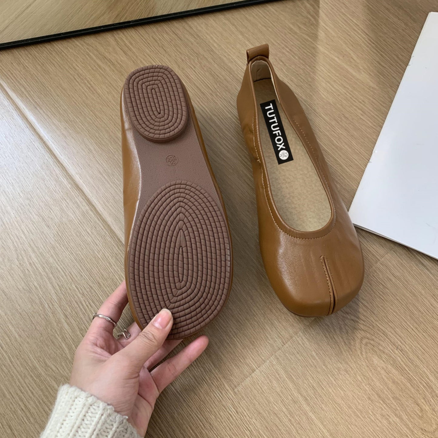 Brown Soft Leather Faux Split-Toe Flats Tabi