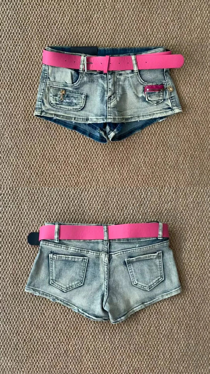 Letter Print Tee and Light Denim Shorts Y2K Two Pieces Sets