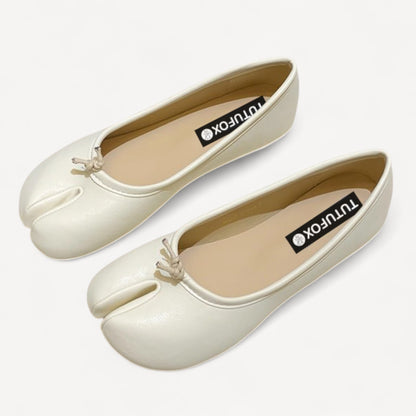 White Soft Leather Round-Toe Split-Toe Flats Tabi