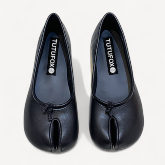 Black Soft Leather Round-Toe Split-Toe Flats Tabi