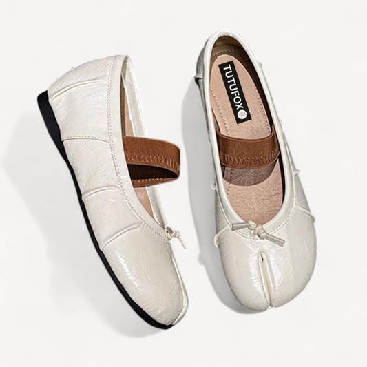 Ivory Hidden-Wedge Split-Toe Shoes Elastic Tabi