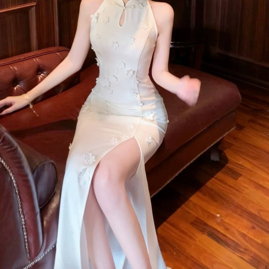 Chinese Floral Embroidery White Cheongsam Gown Dress