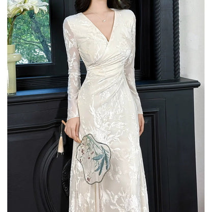 French Vintage V Neck Long Sleeve Bodycon Mermaid Gown Dress