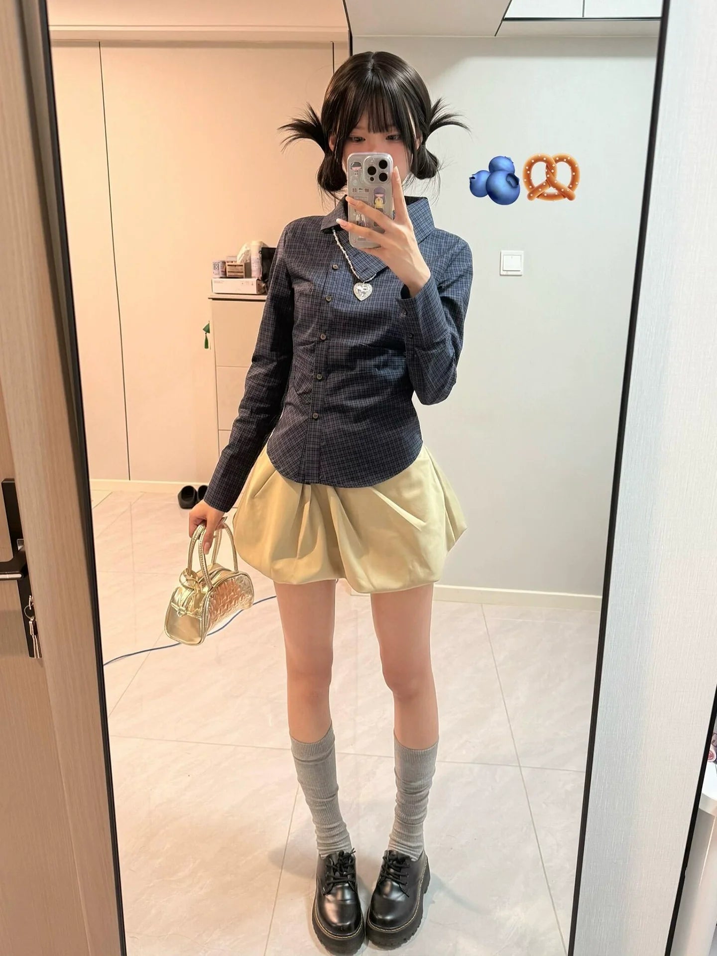 Designer Asymmetrical Collar Plaid Shirt Slim Fit Vintage College Top