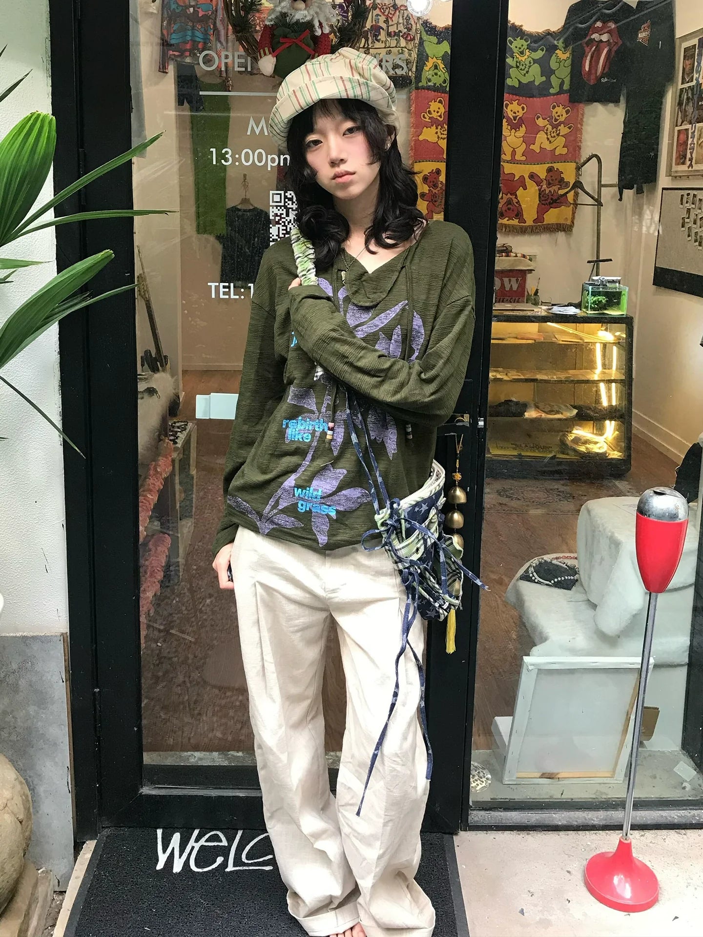 Oriental Tie Beaded V Neck Knit Long Sleeve Top