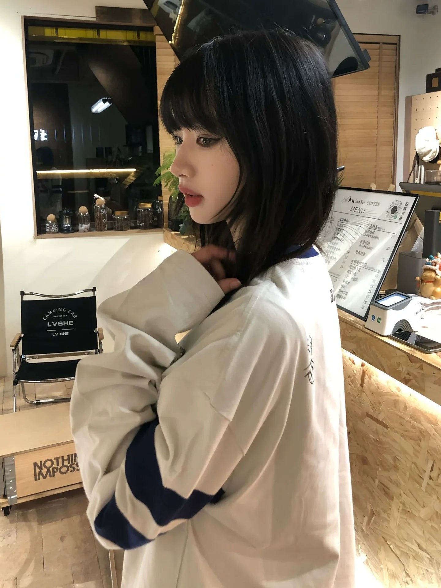 Retro Colorblock Graffiti Embroidered Long Sleeve Top