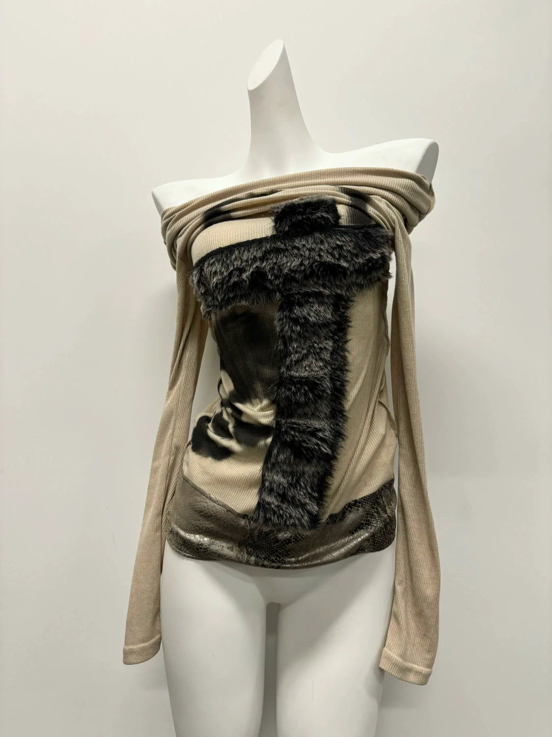 Shibuya One-Shoulder Subculture Gothic Rock Punk Y2K Dark-Style Long Sleeve Top