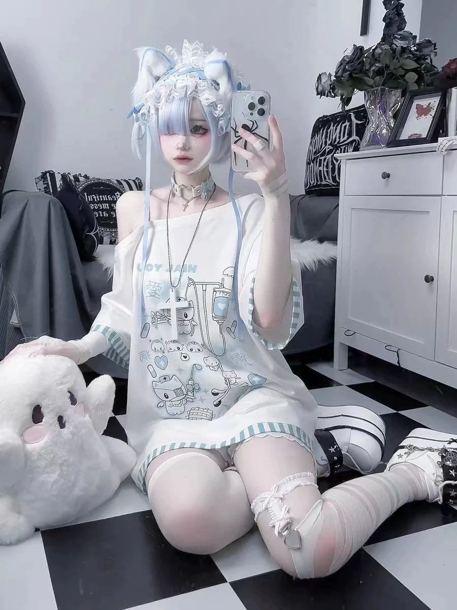 Light Blue (Mizuiro) Subculture Y2K E-girl Nurse Cat Striped Asymmetrical-neck Print Oversized Top