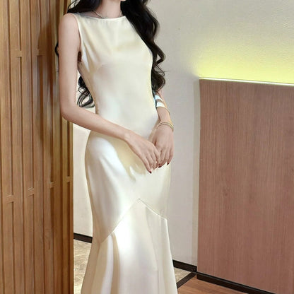 Simple White Satin Sleeveless Bodycon Gown Dress