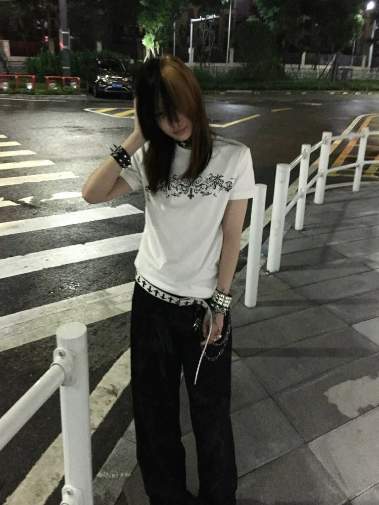 White Graphic Print Y2K T-Shirt