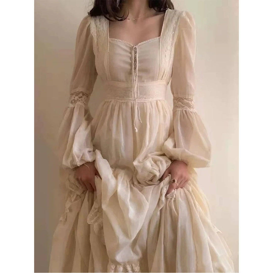 Vintage Lace Court Gown Prom Dress