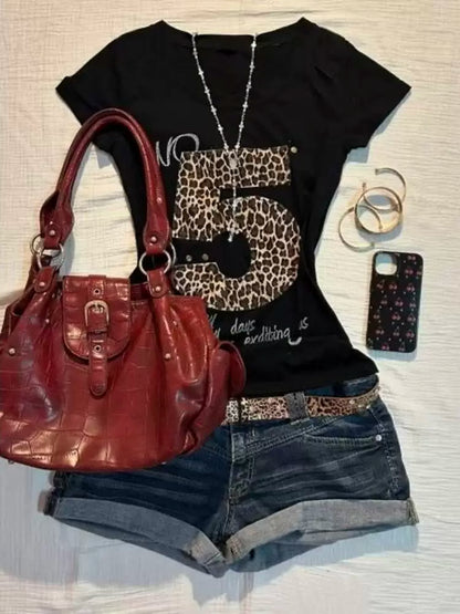 Black American Vintage Leopard Print Light Subculture Y2K T-Shirt