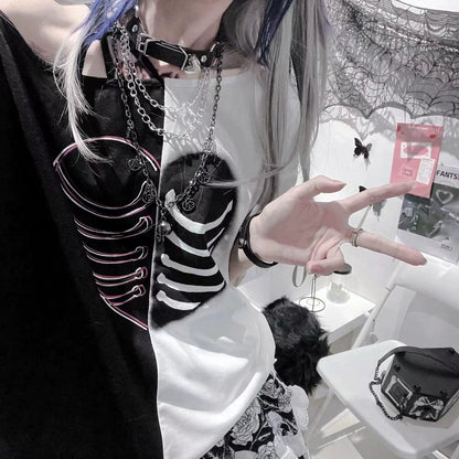 Black & White Subculture Y2K E-girl Patchwork Heart Print Off-Shoulder Niche Oversized Short-Sleeve Top