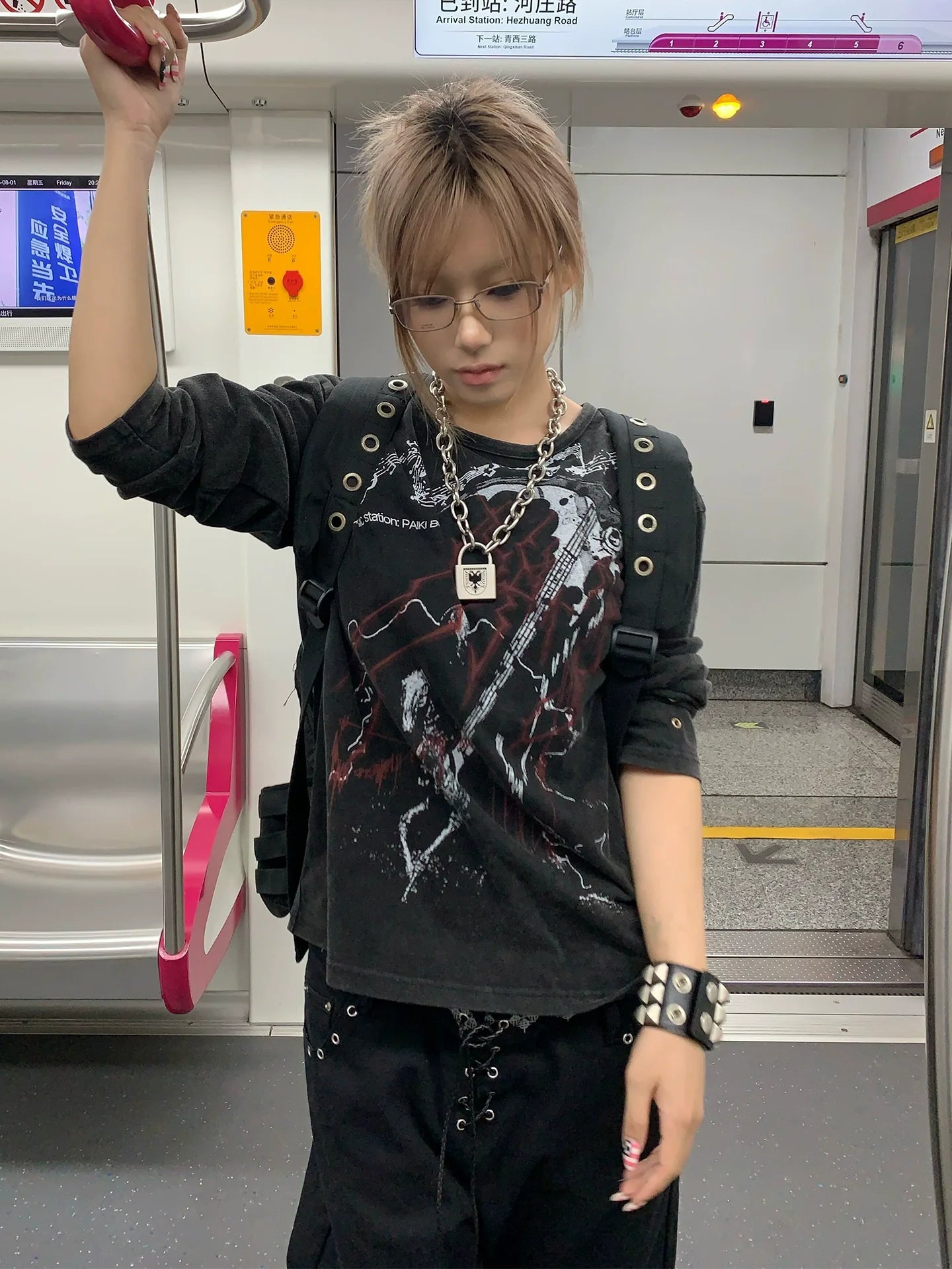 Vintage Distressed Long Sleeve Tee Loose Fit Top