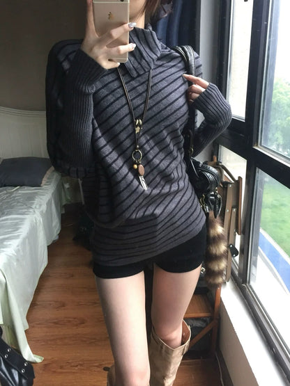 Vintage Gray Stripe Batwing Turtleneck Sweater Slim Waist Top