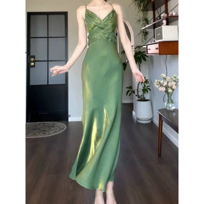 Green Slender Design Gown Dress