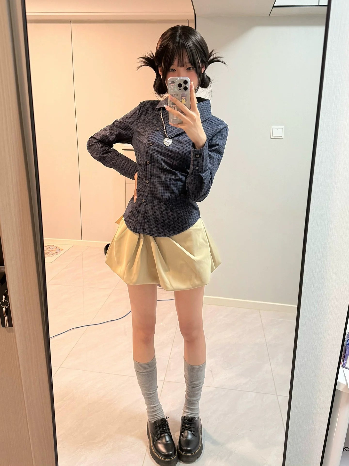 Designer Asymmetrical Collar Plaid Shirt Slim Fit Vintage College Top