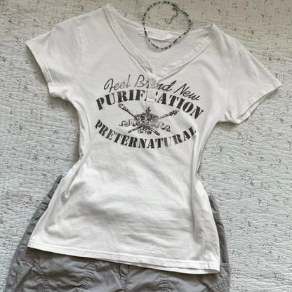 White Subculture Punk Y2K E-girl Retro Letter Print V-neck Slim Short Sleeve Top